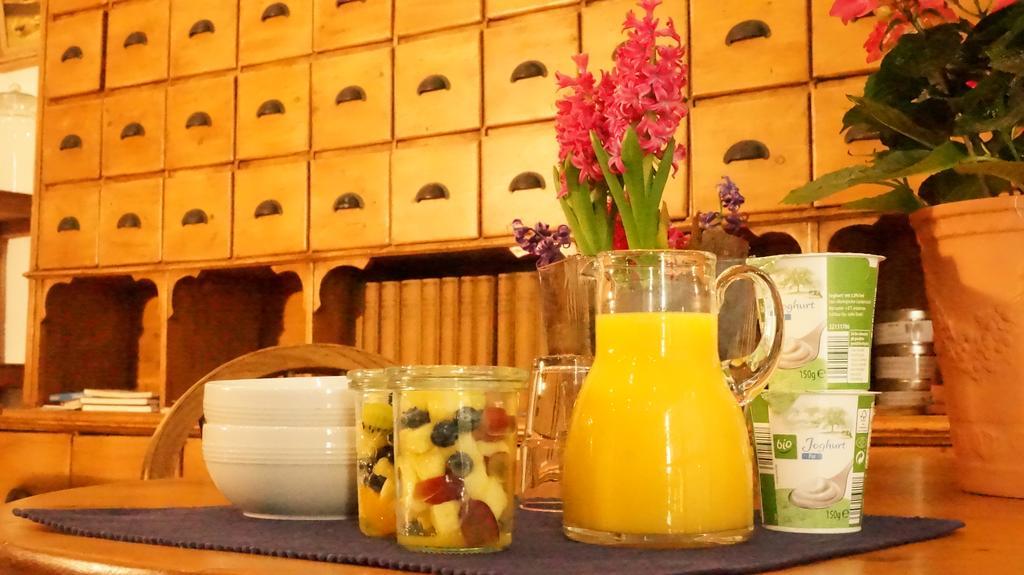Gaestehaus Kersting Meerbusch Dış mekan fotoğraf